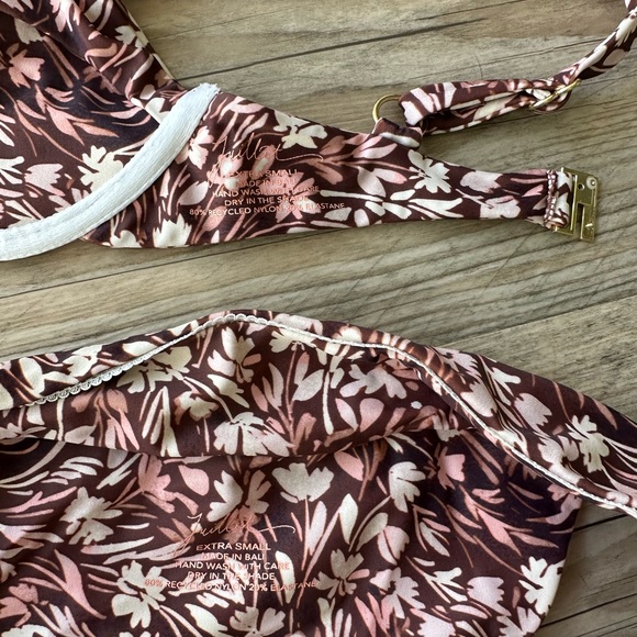 Juillet Swim Bikini - Picture 10 of 11